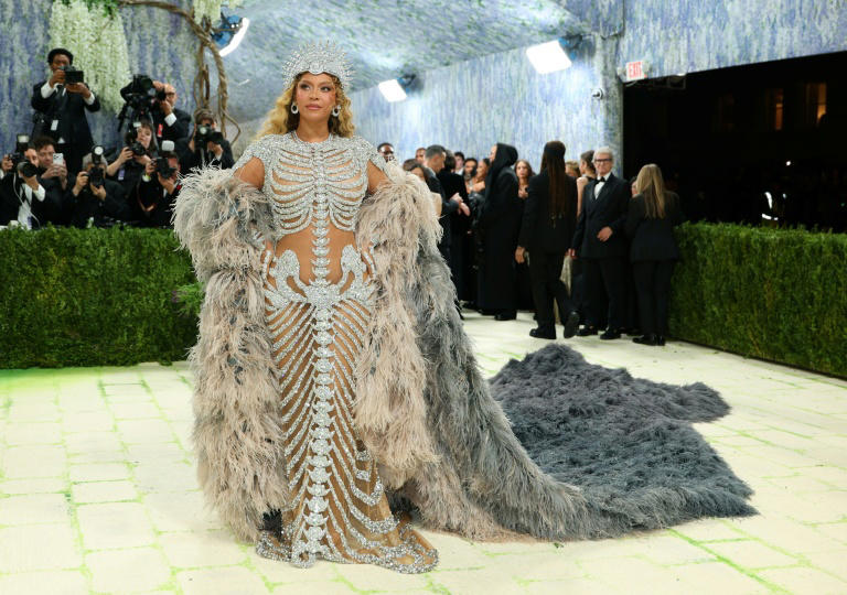 Met Gala 2025: Звезды выйдут на красную дорожку в самый важный вечер моды